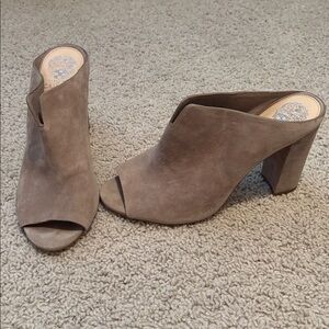 Vince Camuto Women's Brown Suede Peep-Toe Mules